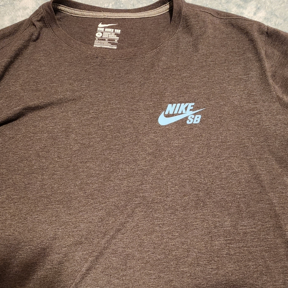 Nike tshirt